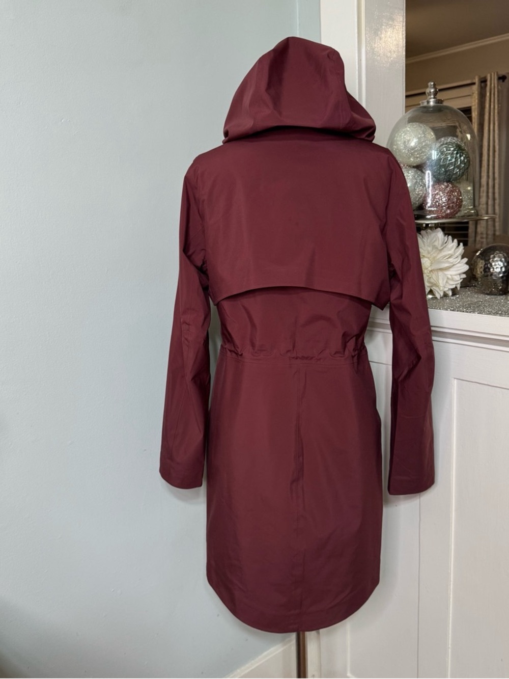 Lululemon Rain Rebel Jacket Waterproof Utility Jacket Red Merlot Size 6 Small - Picture 10 of 16